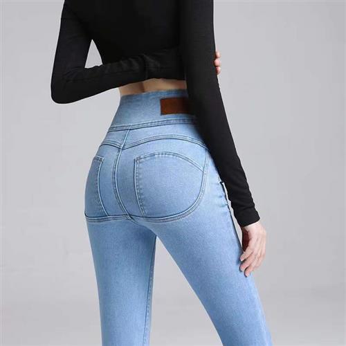 华体育下载手机版